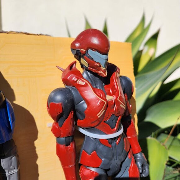 HALO Master Chief 12" Action Figure Blue Red Spartan Toy Bundle Video Game Memor - Picture 6 of 14